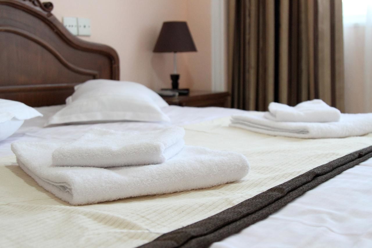 Отели типа «постель и завтрак» B&B Old Tbilisi Тбилиси