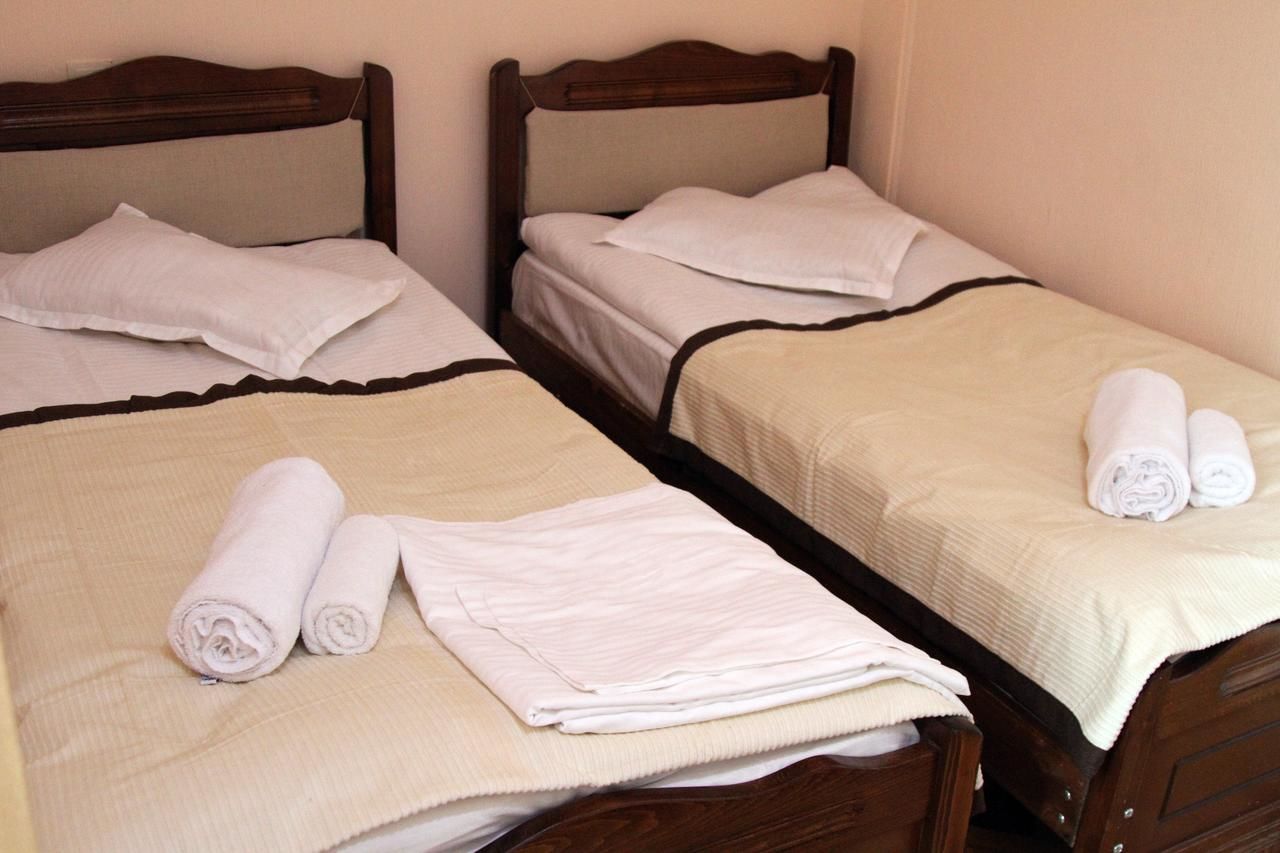 Отели типа «постель и завтрак» B&B Old Tbilisi Тбилиси