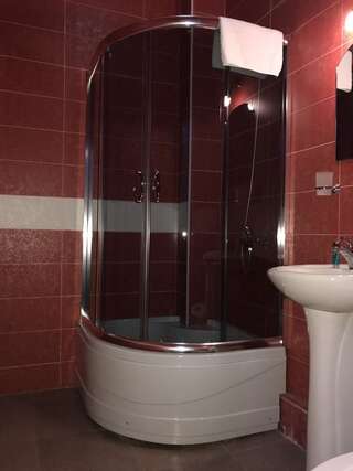 Отели типа «постель и завтрак» B&B Old Tbilisi Тбилиси Бюджетный двухместный номер с 1 кроватью-1