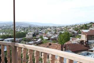 Отели типа «постель и завтрак» B&B Old Tbilisi Тбилиси Улучшенный двухместный номер с 1 кроватью и террасой-6