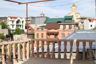 Отели типа «постель и завтрак» B&B Old Tbilisi Тбилиси Двухместный номер Делюкс с 1 кроватью и балконом-4