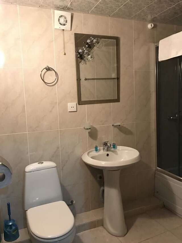 Отели типа «постель и завтрак» B&B Old Tbilisi Тбилиси-19
