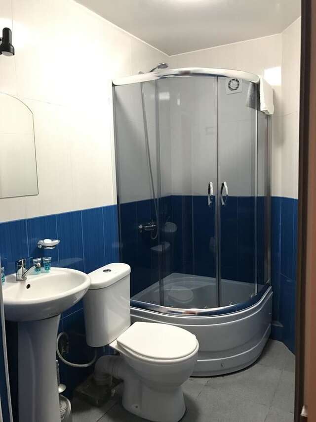 Отели типа «постель и завтрак» B&B Old Tbilisi Тбилиси-8