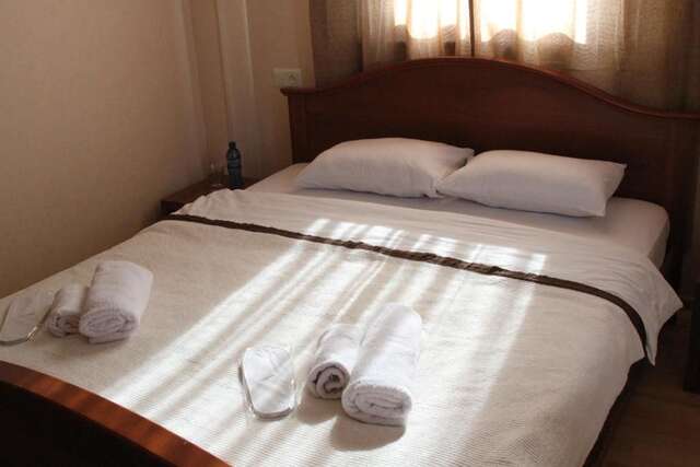 Отели типа «постель и завтрак» B&B Old Tbilisi Тбилиси-70